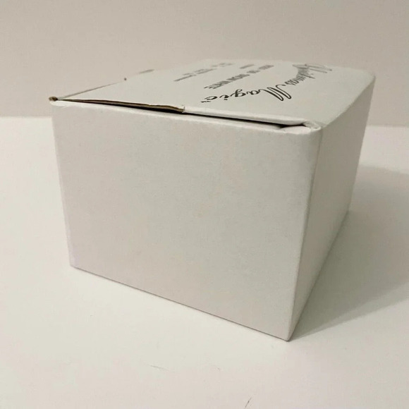 Vintage Snow White Disney Christmas Magic Collectible Ornament - Picture 15 of 16